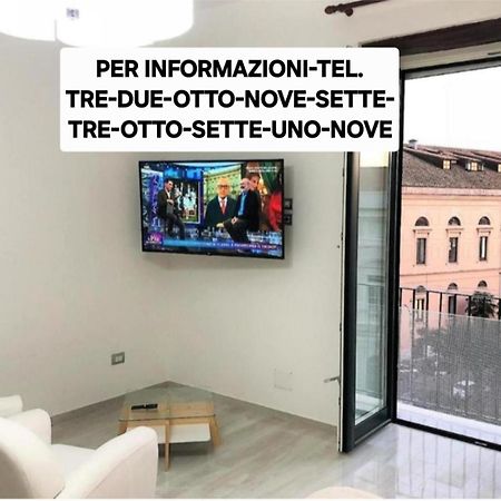 Al Teatro Verdi Luxury Apartment Салерно Екстер'єр фото
